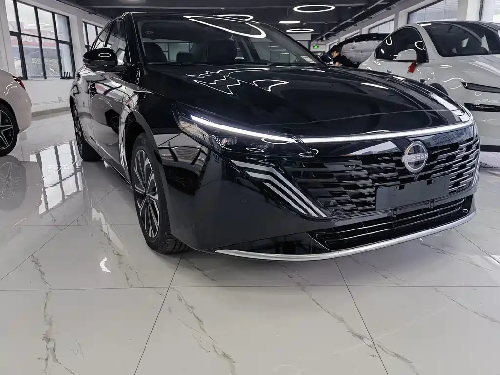 Teana 2026 Hongmeng Cockpit 2.0L Intelligent Super Comfort Edition купить на сайте DeffCars