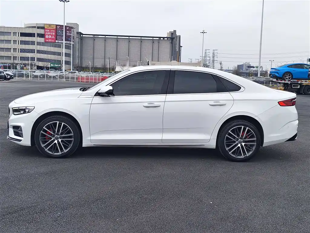 Xingrui 2023 2.0TD Premium Model купить на сайте DeffCars