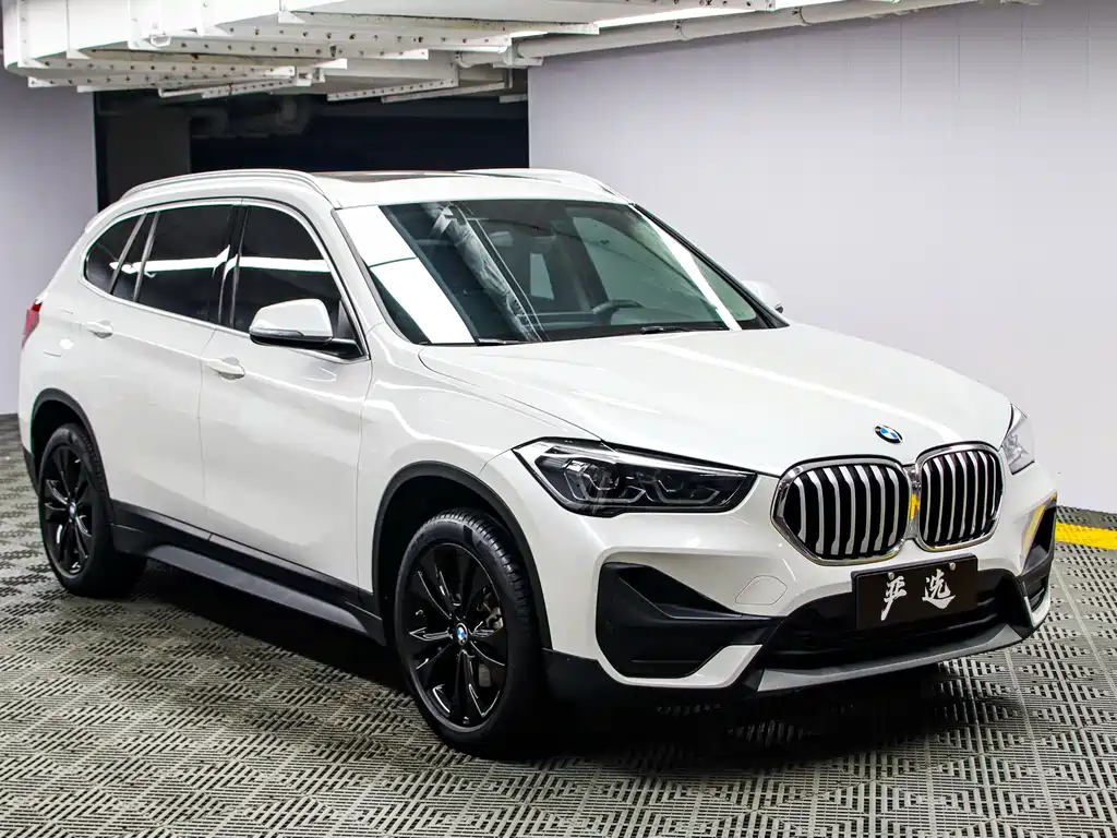 BMW X1 2022 sDrive20Li Fashion Model купить на сайте DeffCars