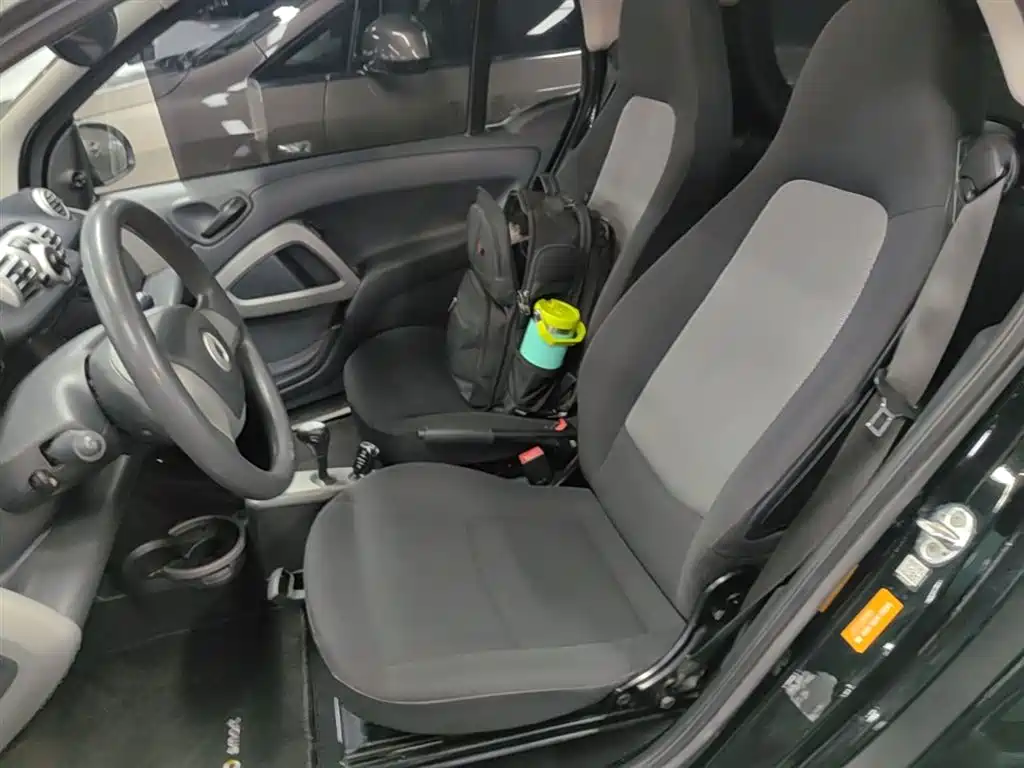 smart fortwo 2012 1.0 MHD hardtop comfort version купить на сайте DeffCars