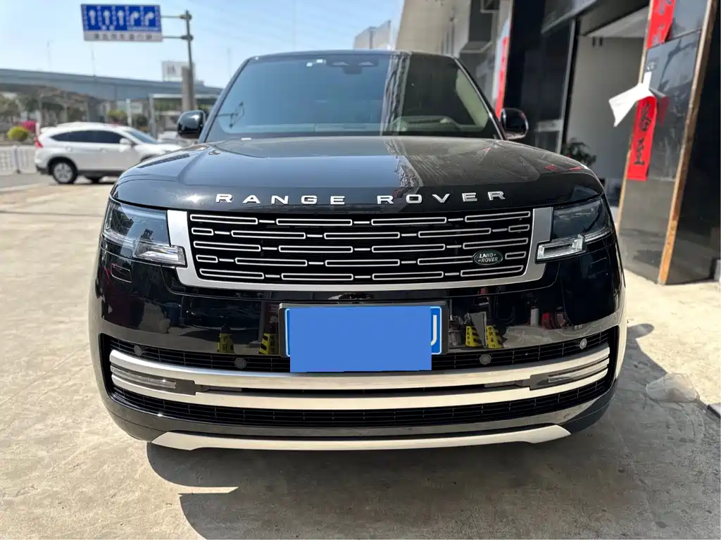 Range Rover 2024 3.0 L6 400PS Genesis Extended Edition купить на сайте DeffCars