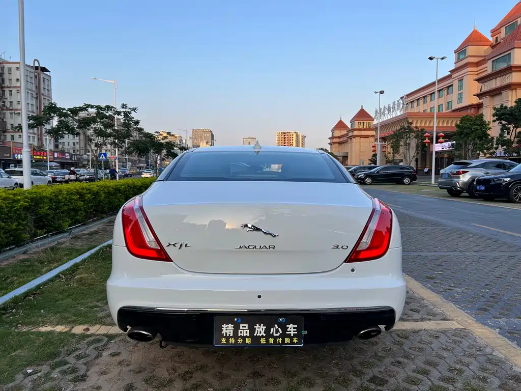 Jaguar XJ 2018 XJL 3.0 SC two-wheel drive elegant business version купить на сайте DeffCars