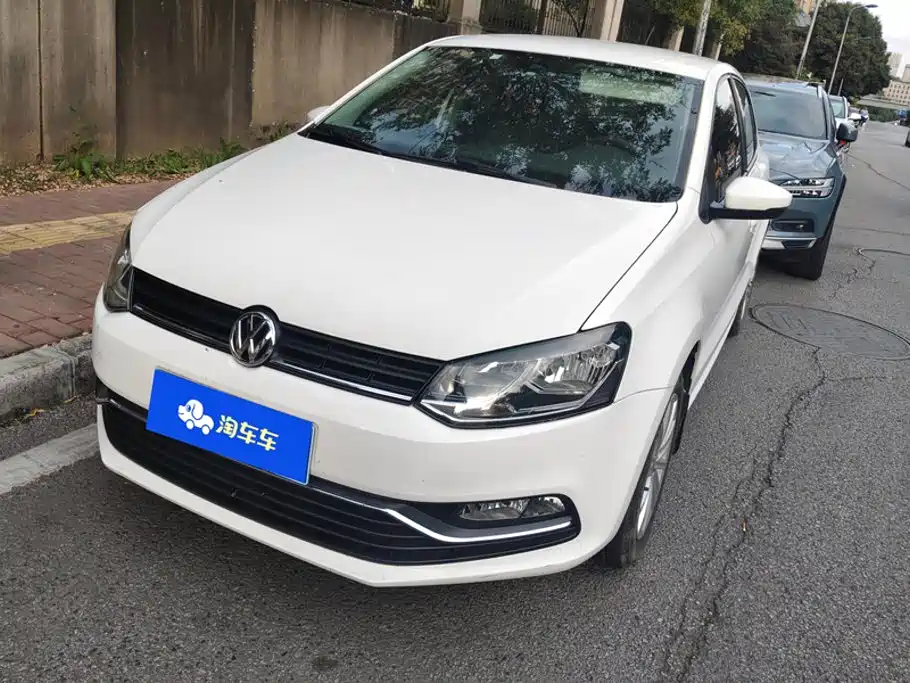 Polo 2014 1.6L automatic comfort version купить на сайте DeffCars