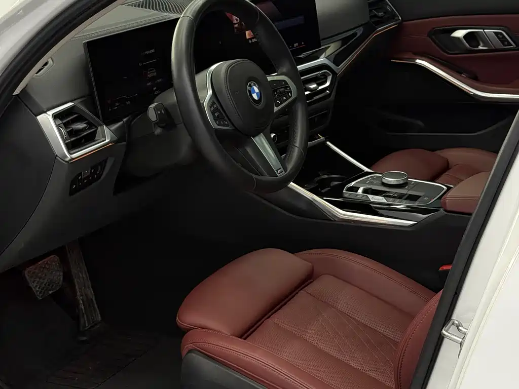 BMW 3 Series 2023 320Li M Sports Package купить на сайте DeffCars
