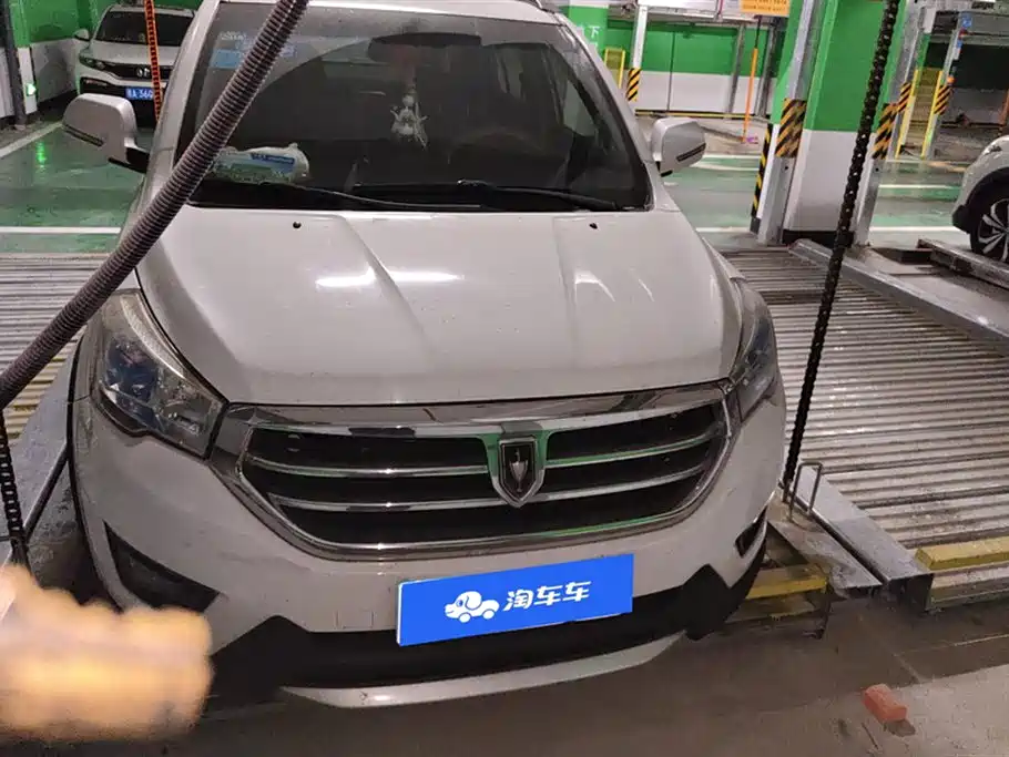 Zhishang S35 2016 1.5L Manual Deluxe Edition купить на сайте DeffCars