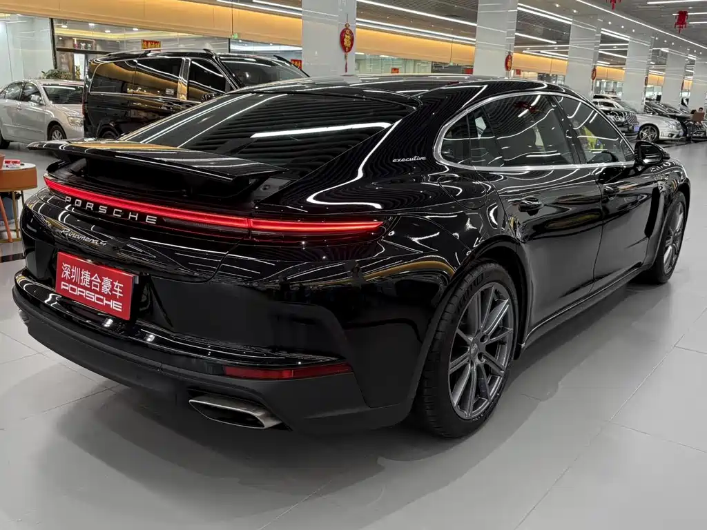 Panamera 2026 Panamera 4 Executive Extended Edition 2.9T купить на сайте DeffCars