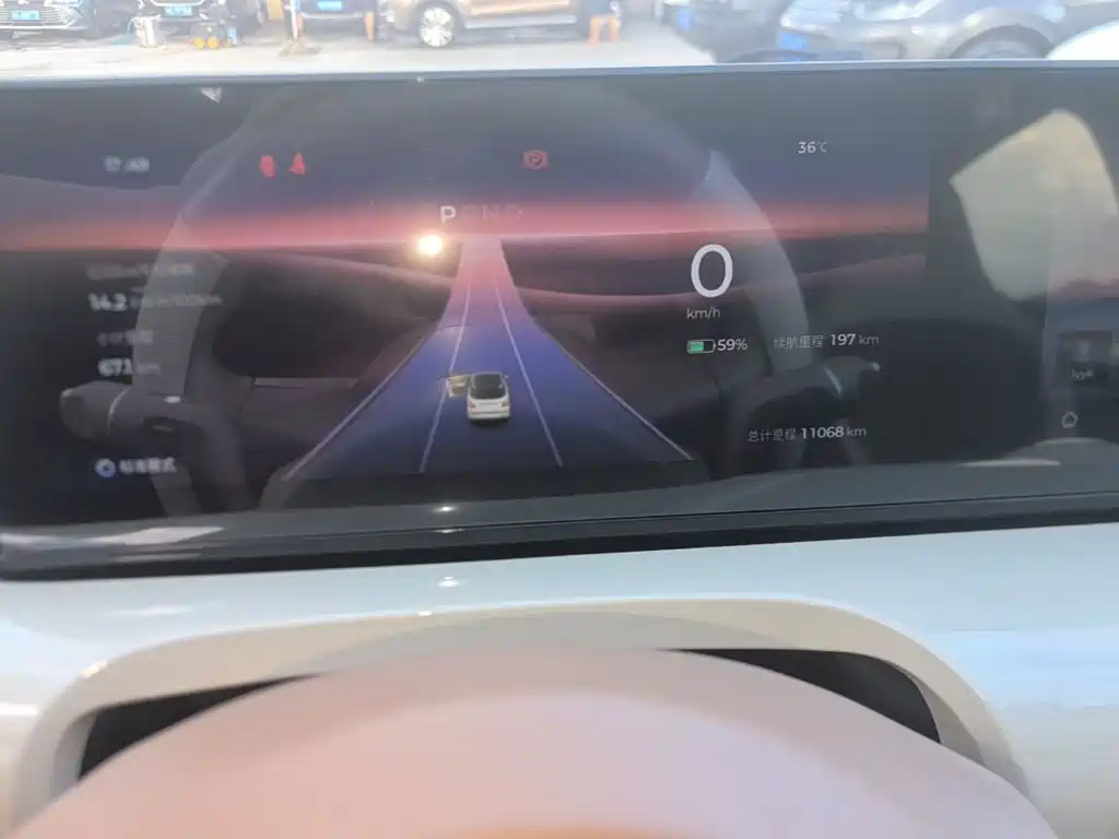 Wuling Bingo 2025 model 333km Lingxi Internet model купить на сайте DeffCars
