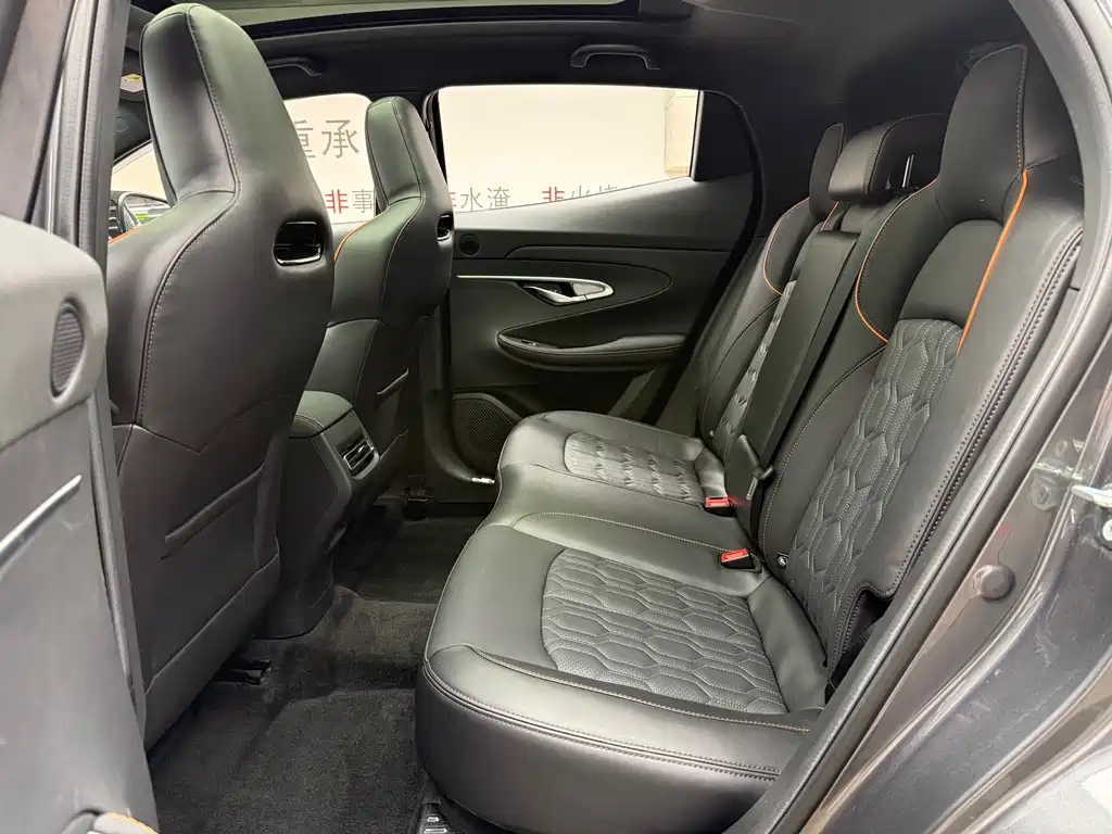 Changan UNI-T 2022 2.0T pilot model купить на сайте DeffCars