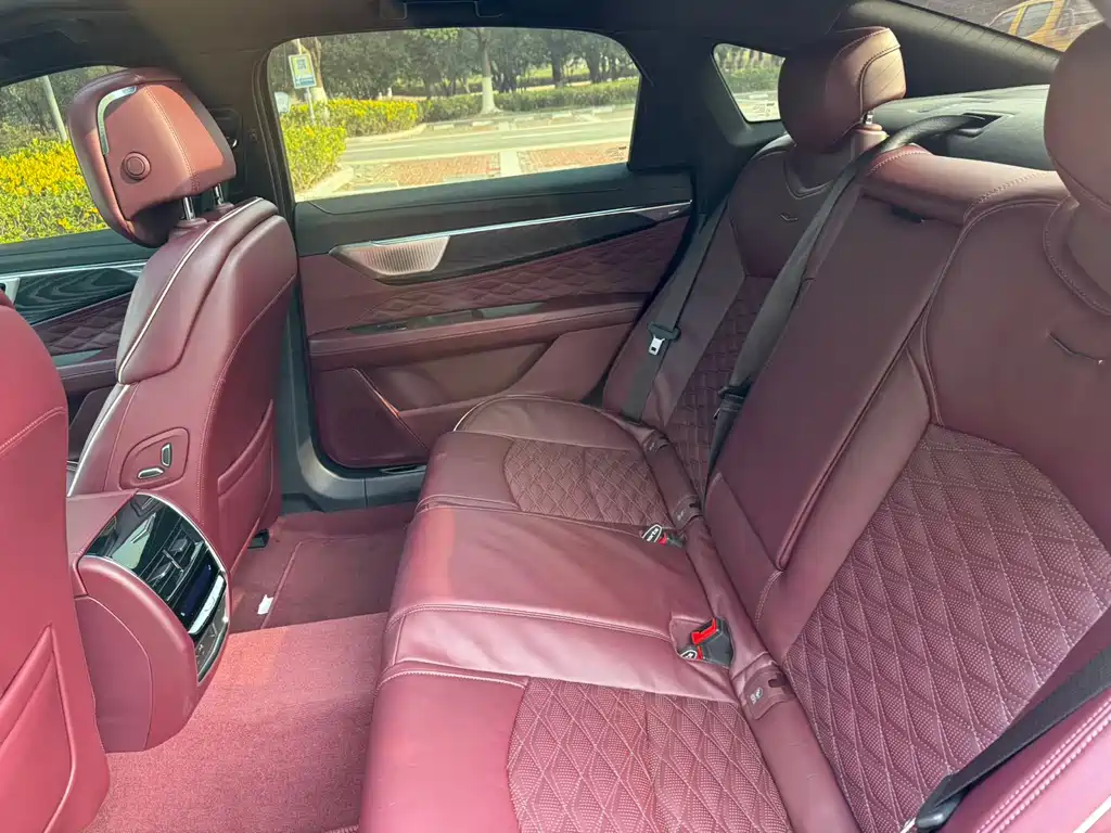 Cadillac CT6 2023 28T Platinum Type купить на сайте DeffCars