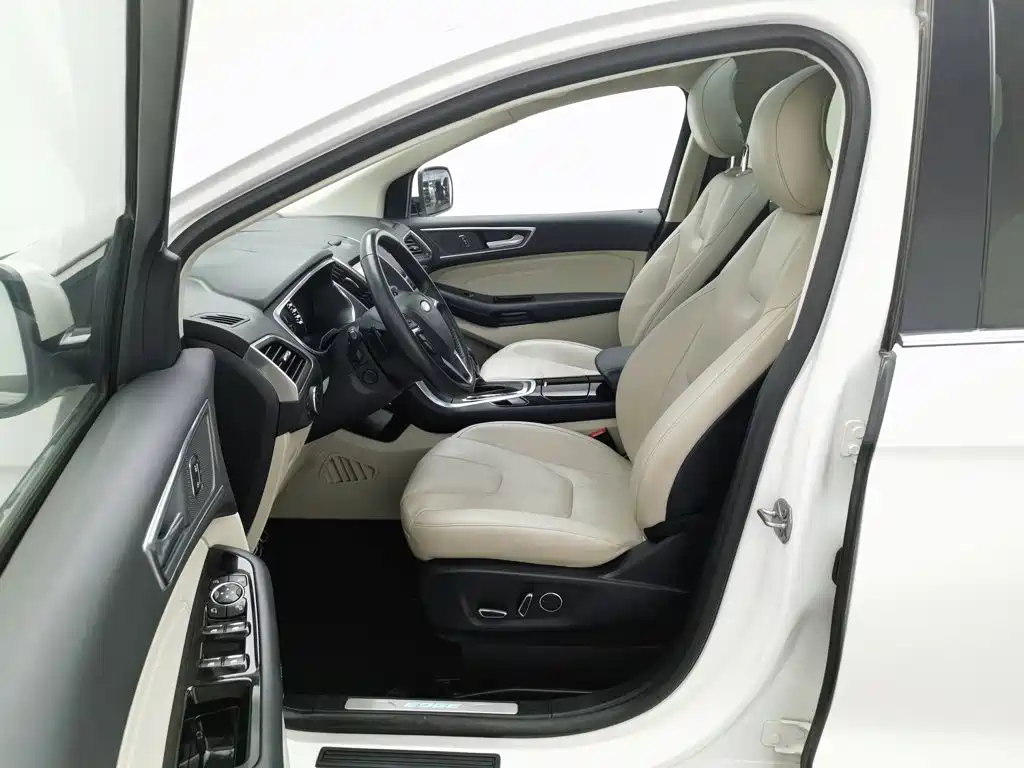 Ruijie 2016 EcoBoost 245 four-wheel drive Zunrui model 7 seats купить на сайте DeffCars