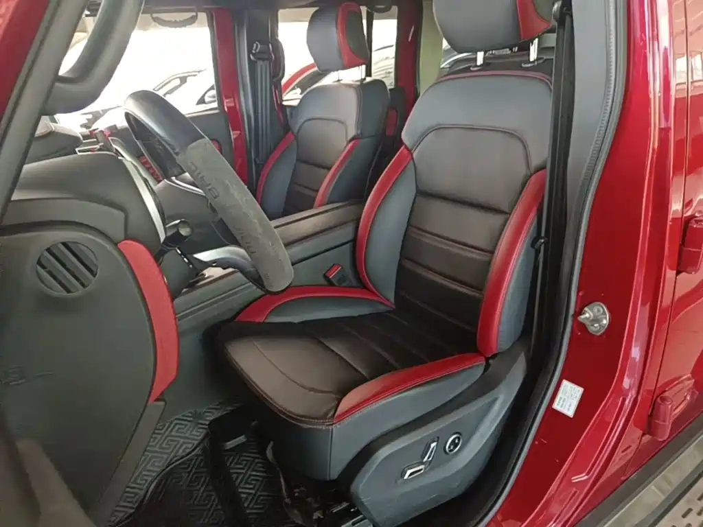 Beijing BJ40 2020 2.0T Automatic 4WD City Hunter Edition Extreme купить на сайте DeffCars