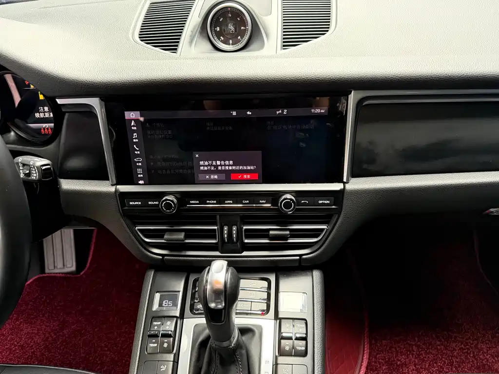 Macan 2022 Macan 2.0T купить на сайте DeffCars