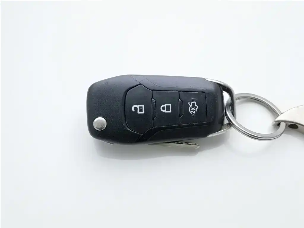 Escort 2017 facelift 1.5L automatic comfort model купить на сайте DeffCars