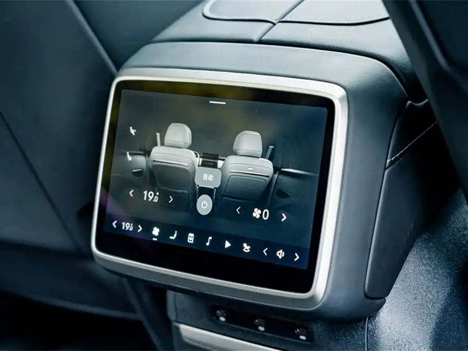 Ledo L90 2025 Ultra six-seater version купить на сайте DeffCars
