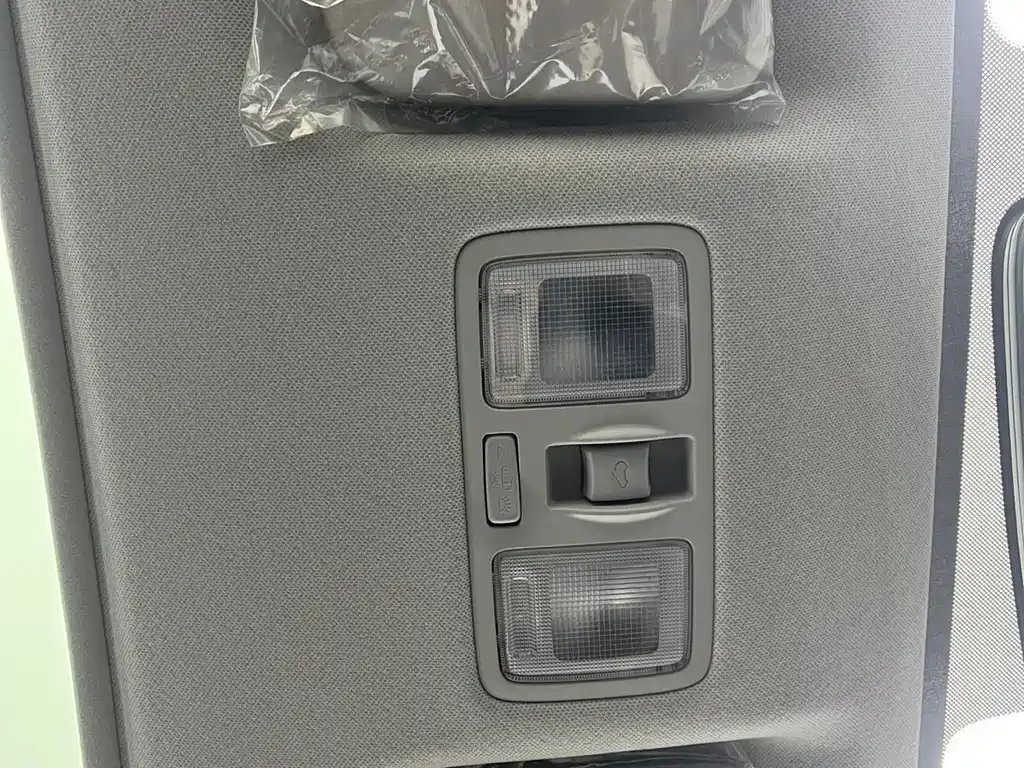 Huanchi 2020 facelift 1.4L automatic comfort sunroof version купить на сайте DeffCars