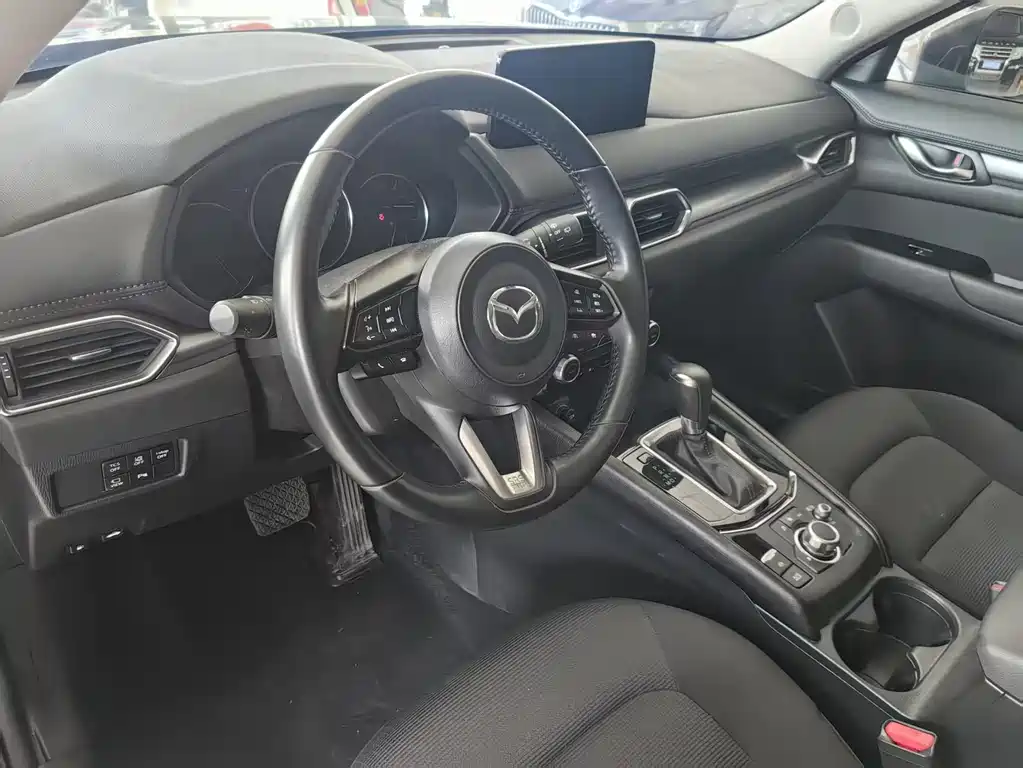 Mazda CX-5 2022 2.0L automatic two-wheel drive smart model купить на сайте DeffCars