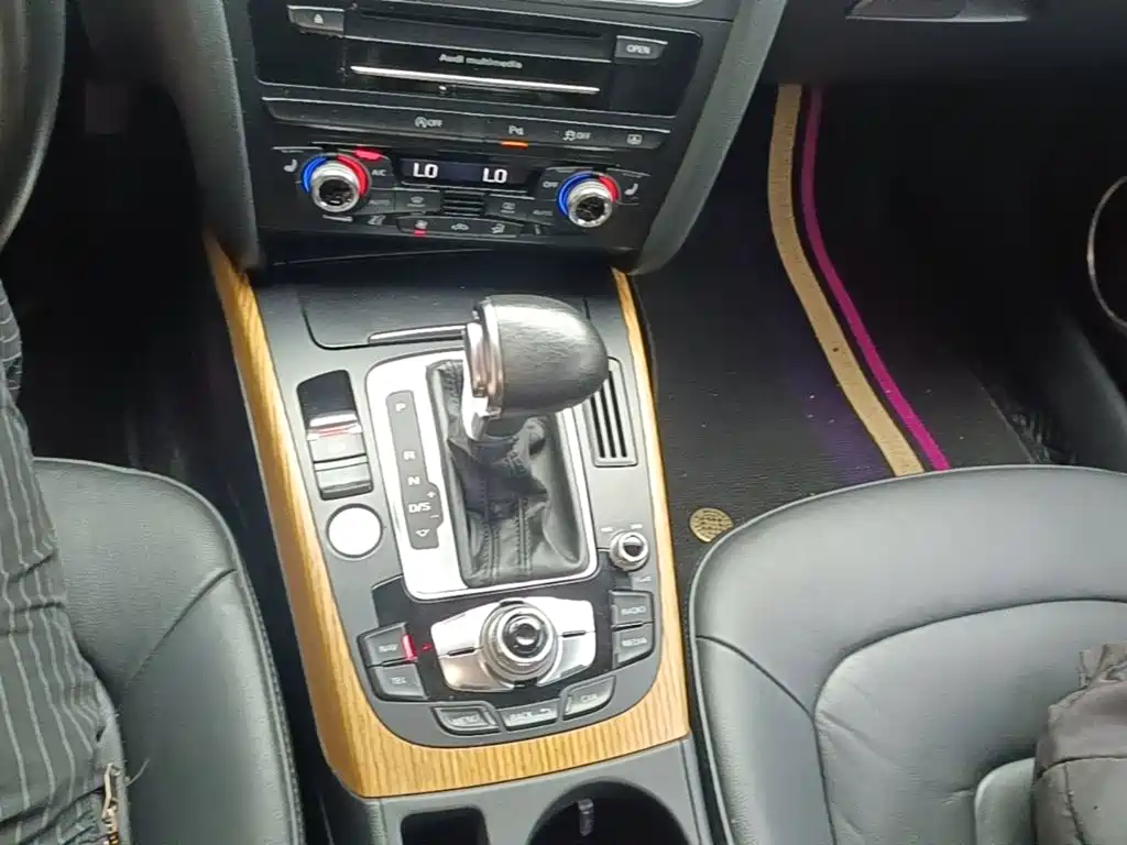 Audi A4L 2016 35 TFSI Collector's Edition S line luxury model купить на сайте DeffCars