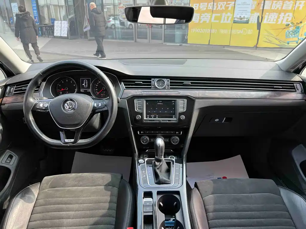 Magotan 2017 330TSI DSG luxury model купить на сайте DeffCars