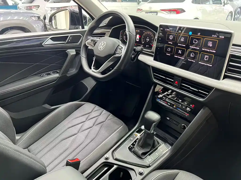 Tiguan L 2023 280TSI automatic two-wheel drive Chaochuang limited edition купить на сайте DeffCars