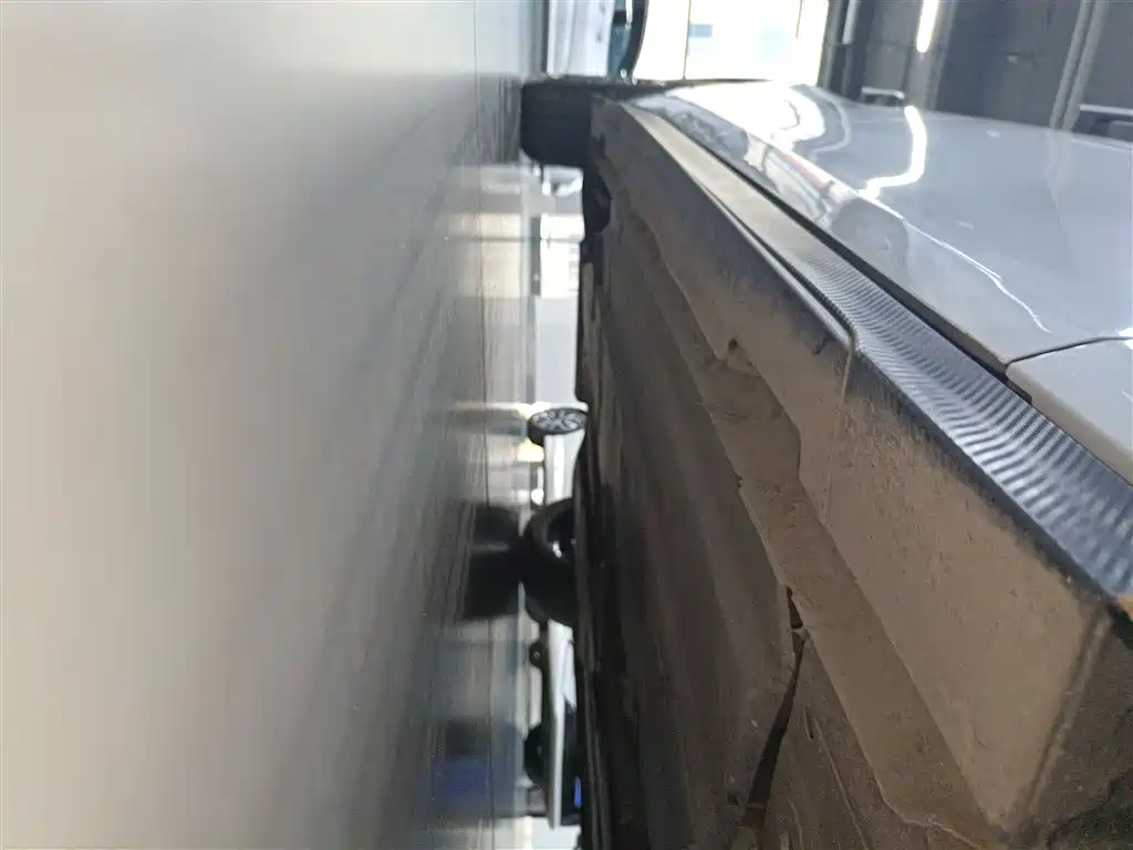 Changan UNI-V 2024 1.5T premium model купить на сайте DeffCars