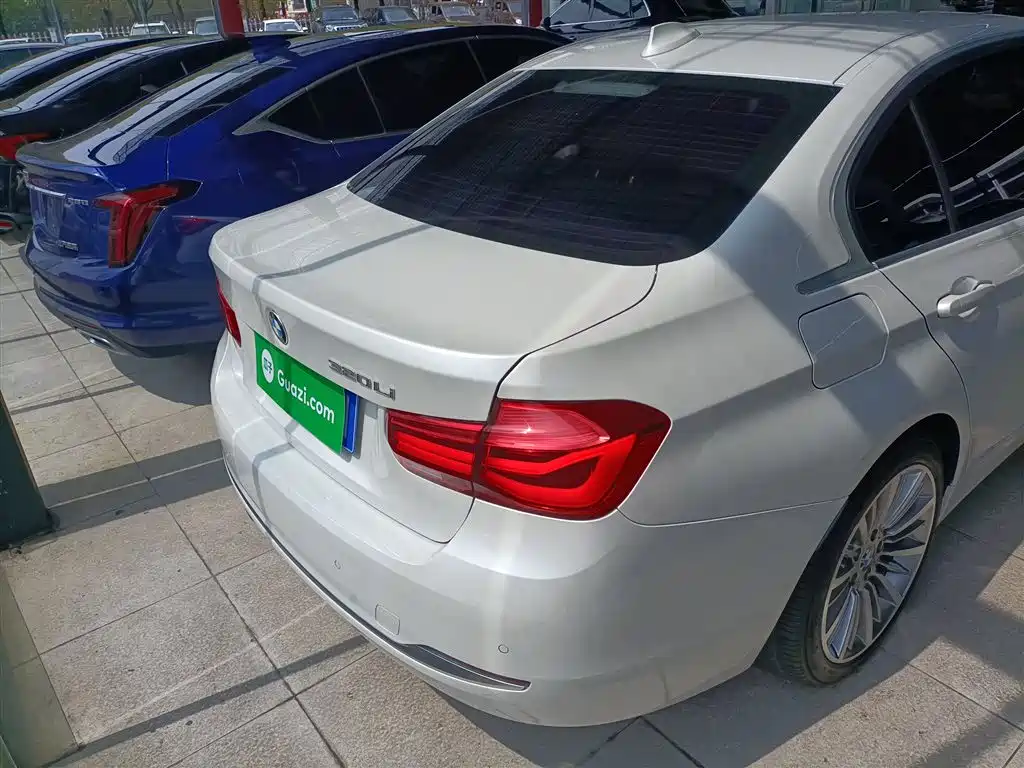 BMW 3 Series 2019 320Li Fashion Model купить на сайте DeffCars