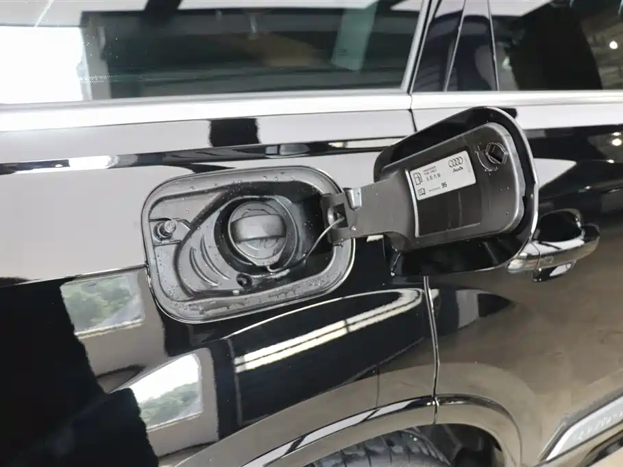Audi Q7 2021 45 TFSI quattro S line sports купить на сайте DeffCars