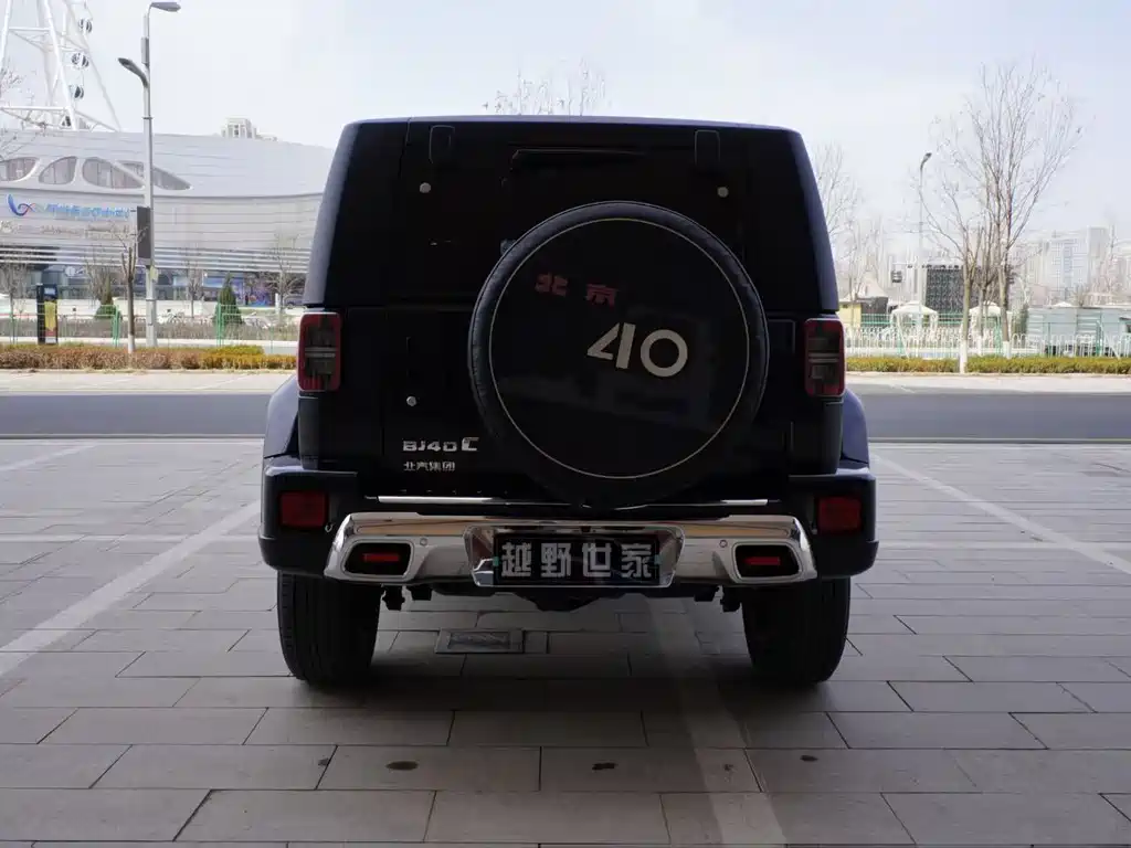 Beijing off-road BJ40 2020 2.0T automatic four-wheel drive city hunter version supreme type купить на сайте DeffCars