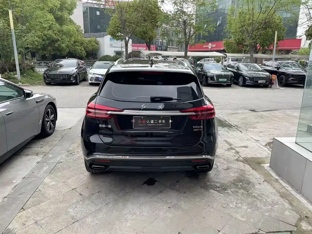 Hongqi HS5 2022 2.0T Zhilian Flagship Edition купить на сайте DeffCars