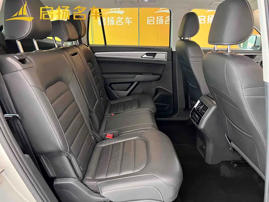 Touron 2019 380TSI four-wheel drive luxury version National VI купить на сайте DeffCars