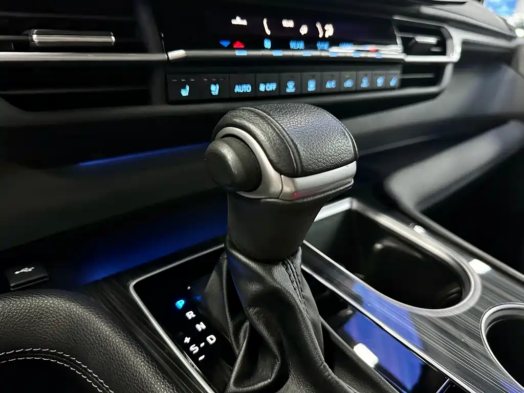 SIENNA 2021 2.5L Hybrid Extreme Edition купить на сайте DeffCars