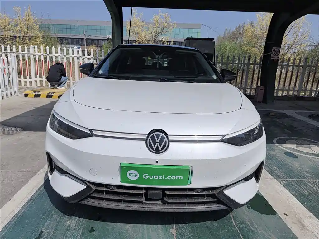 Volkswagen ID.7 VIZZION 2024 First Edition купить на сайте DeffCars
