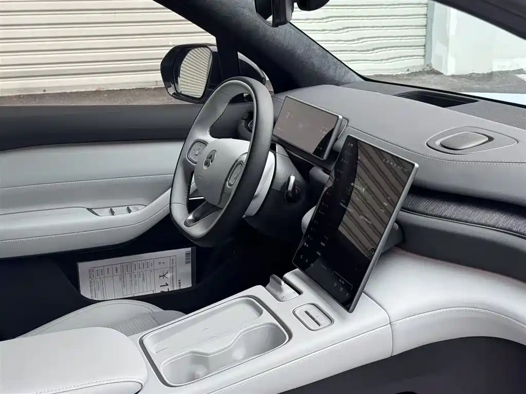 NIO ES6 2024 model 75kWh купить на сайте DeffCars