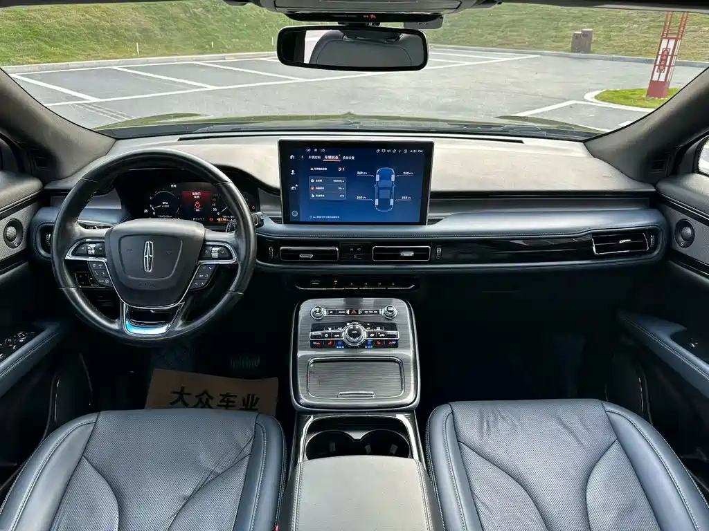 Voyager 2021 2.0T four-wheel drive elegant version купить на сайте DeffCars