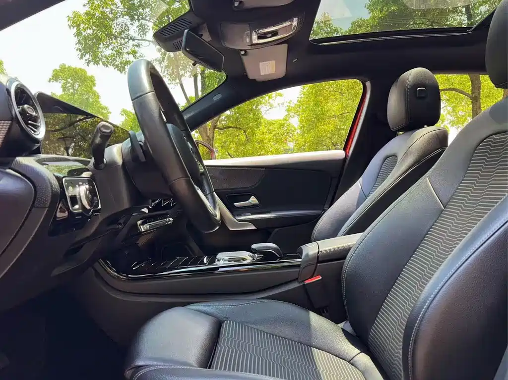 Mercedes-Benz A-Class Imported 2019 A 200 Dynamic купить на сайте DeffCars