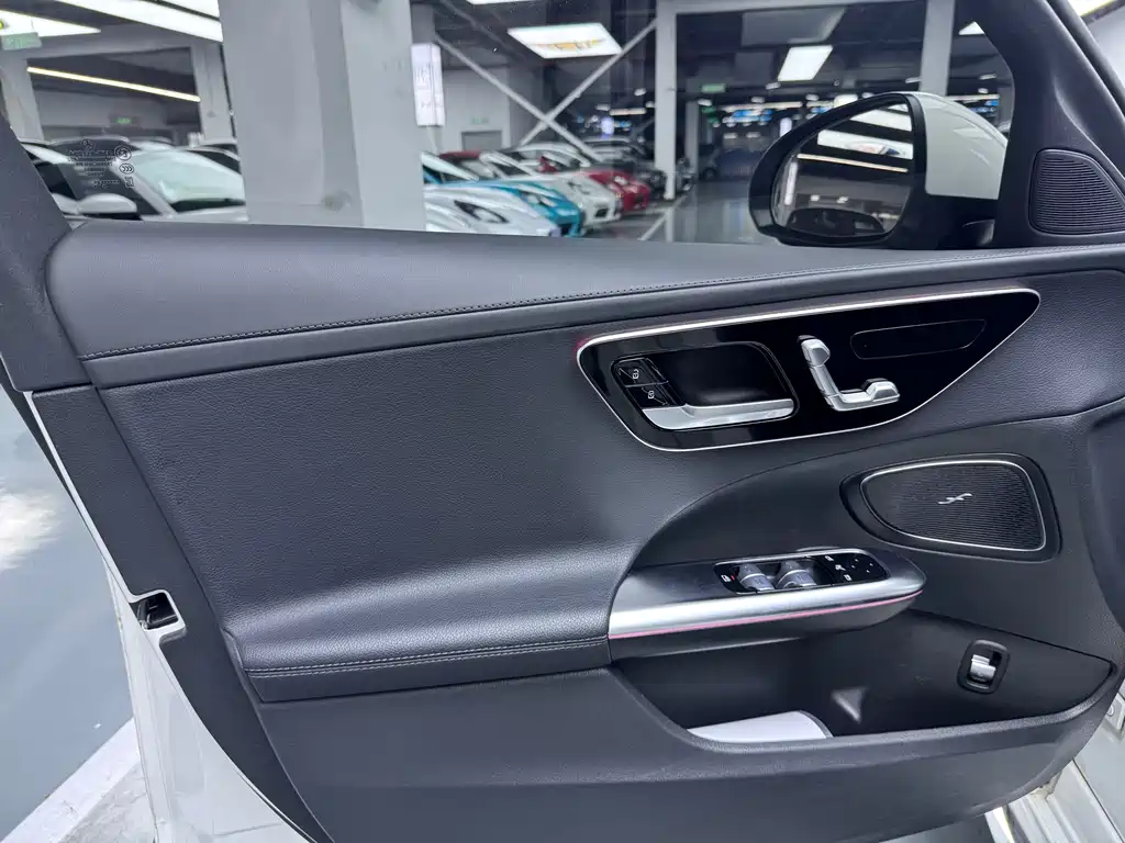 Mercedes-Benz C-Class 2024 C 260 L Sports Edition купить на сайте DeffCars