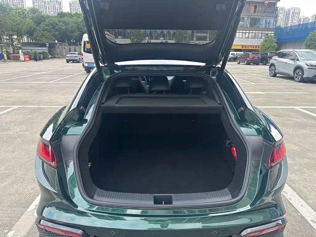 MG7 2025 1.5T 300 DCT Elegant Edition купить на сайте DeffCars