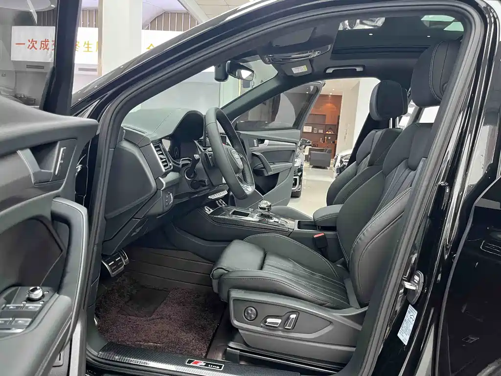 Audi Q5L 2023 40T luxury and dynamic model купить на сайте DeffCars