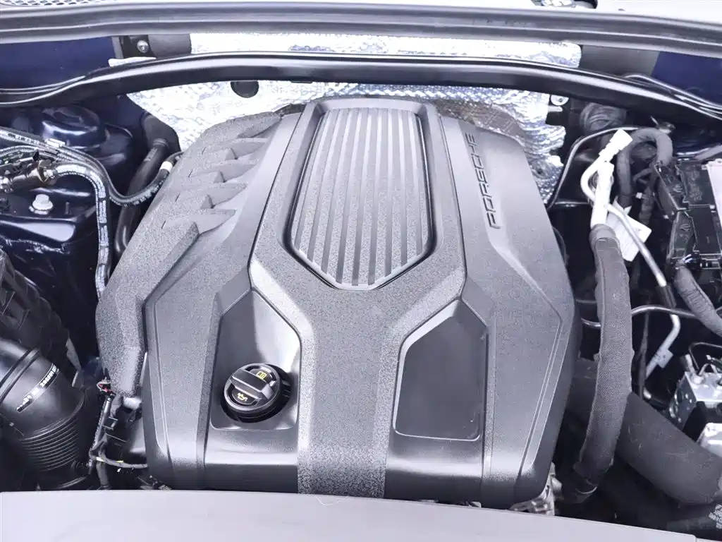 Macan 2023 Macan 2.0T купить на сайте DeffCars