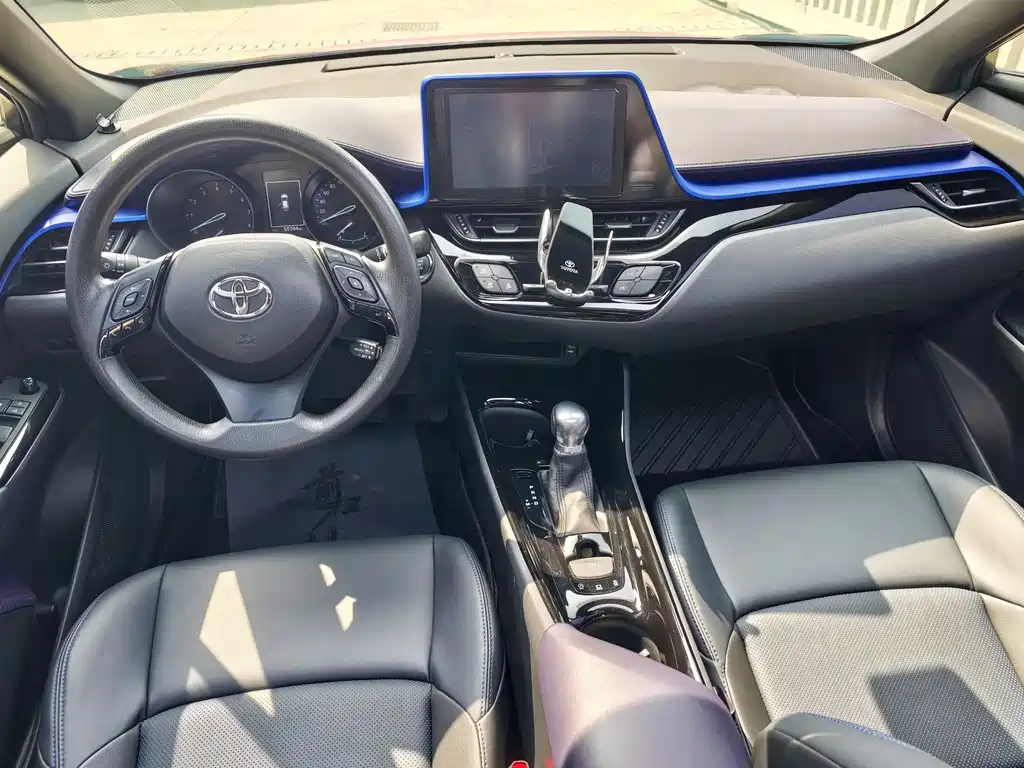 Toyota C-HR 2021 2.0L Comfort Edition купить на сайте DeffCars