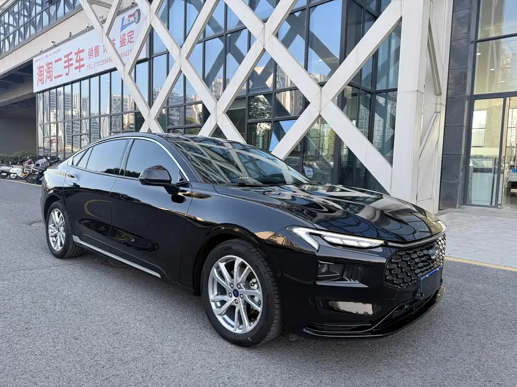 Mondeo 2023 EcoBoost 245 Luxury купить на сайте DeffCars