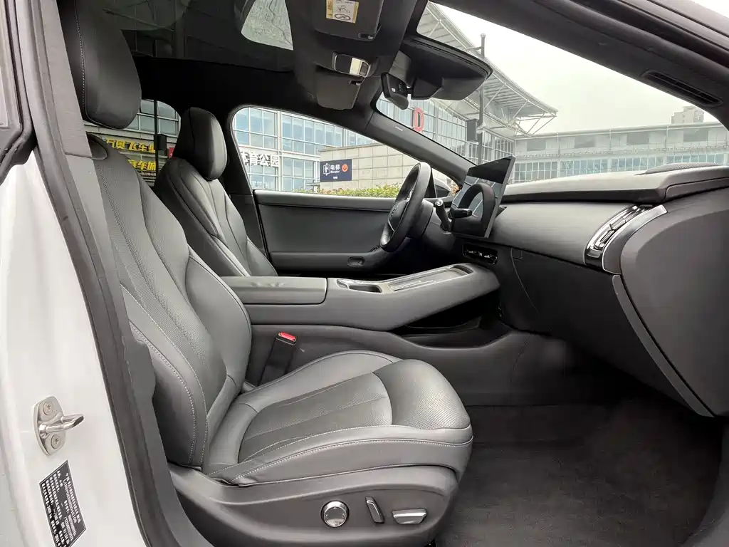 Xpeng P7+ 2024 Long Battery Life Max купить на сайте DeffCars