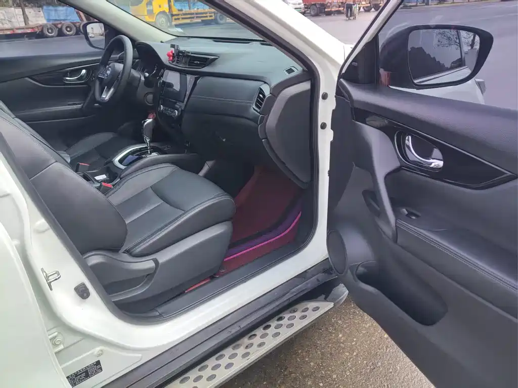 X-Trail 2019 2.0L CVT Intelligent Comfort Edition 2WD купить на сайте DeffCars