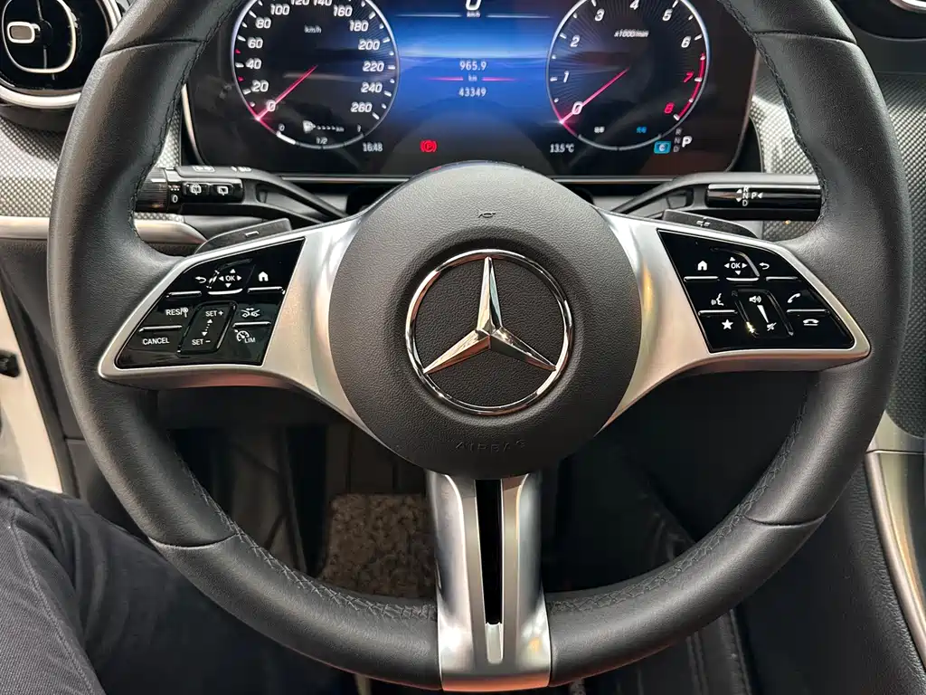 Mercedes-Benz GLC 2023 facelift GLC 260 L 4MATIC dynamic 5-seater купить на сайте DeffCars