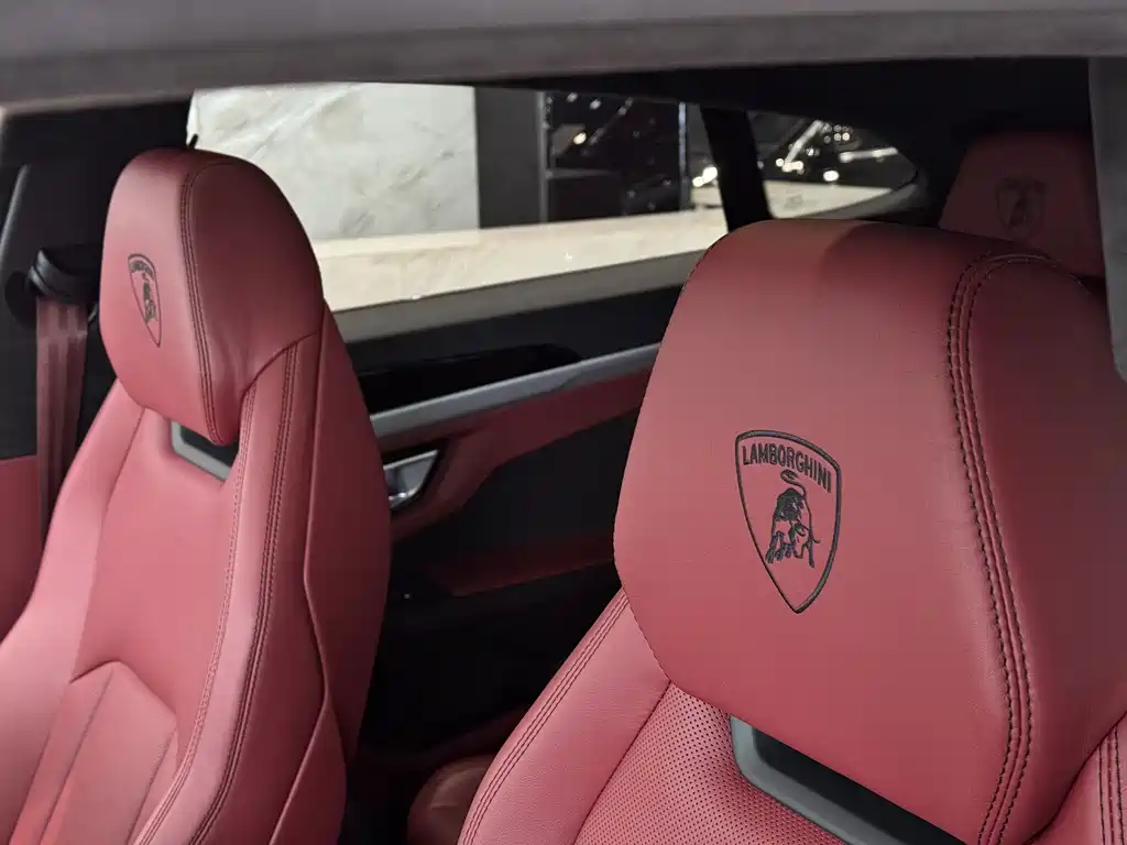 Urus 2018 4.0T V8 купить на сайте DeffCars