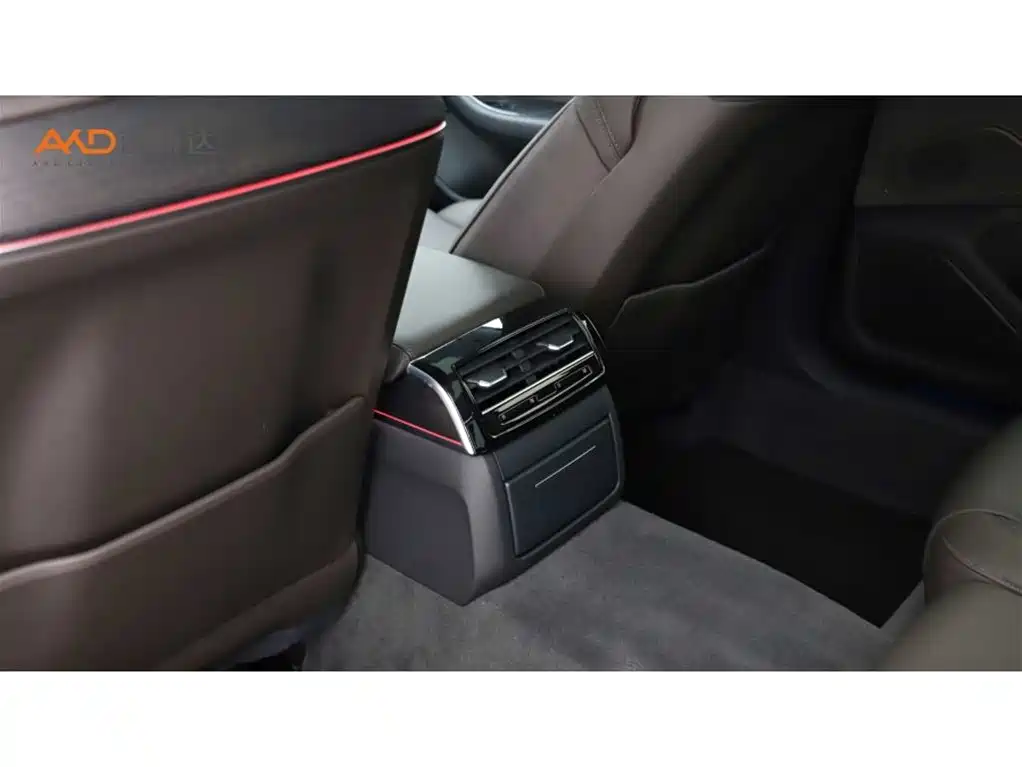 Audi A8L/2.0T/25 models/45 TFSI quattro luxury model купить на сайте DeffCars