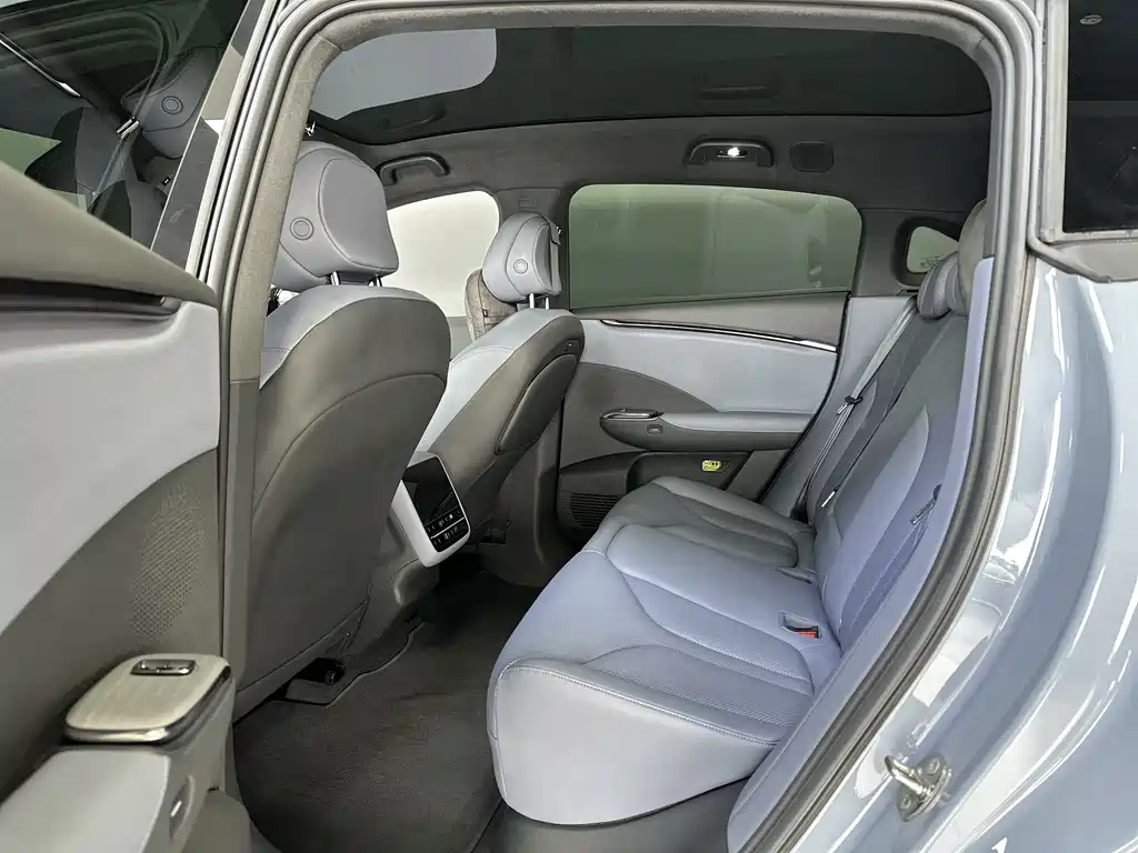 Xpeng G7 2025 Model 702 Ultra Long Battery Life купить на сайте DeffCars