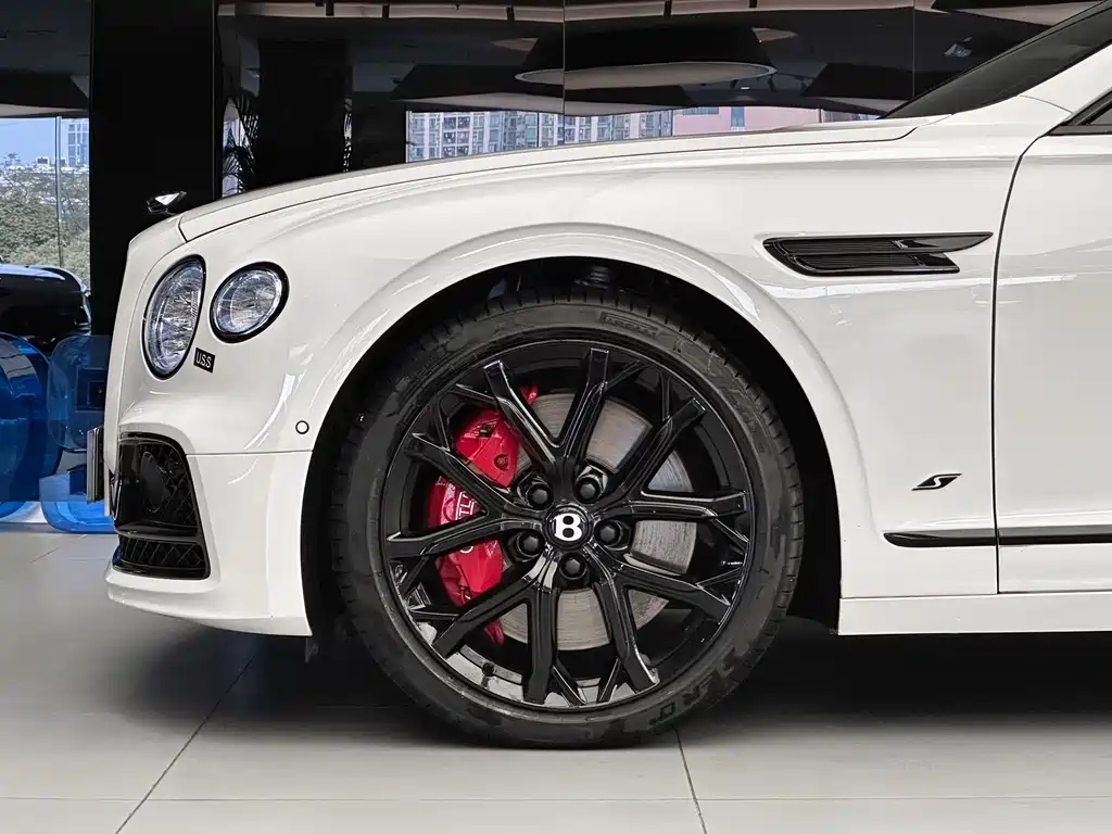 Flying Spur 2023 4.0T V8 S купить на сайте DeffCars