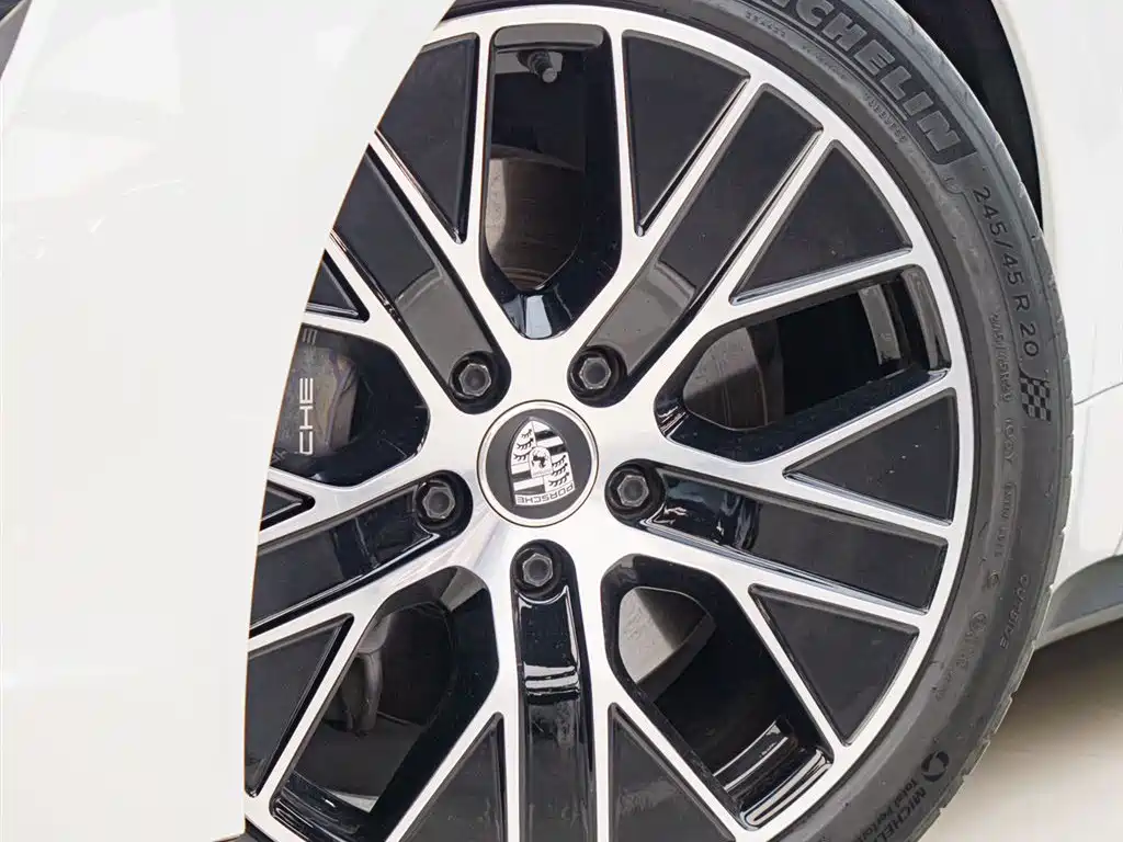 Taycan 2022 facelift Taycan купить на сайте DeffCars