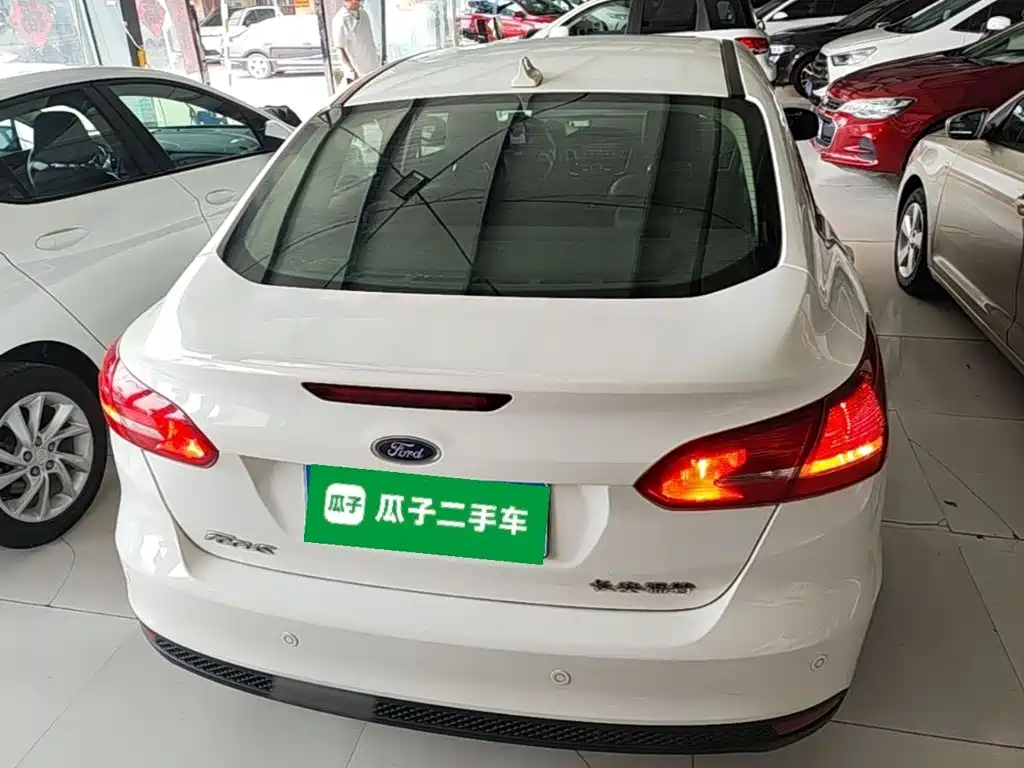 Focus 2017 sedan 1.6L manual stylish smart mobility version купить на сайте DeffCars