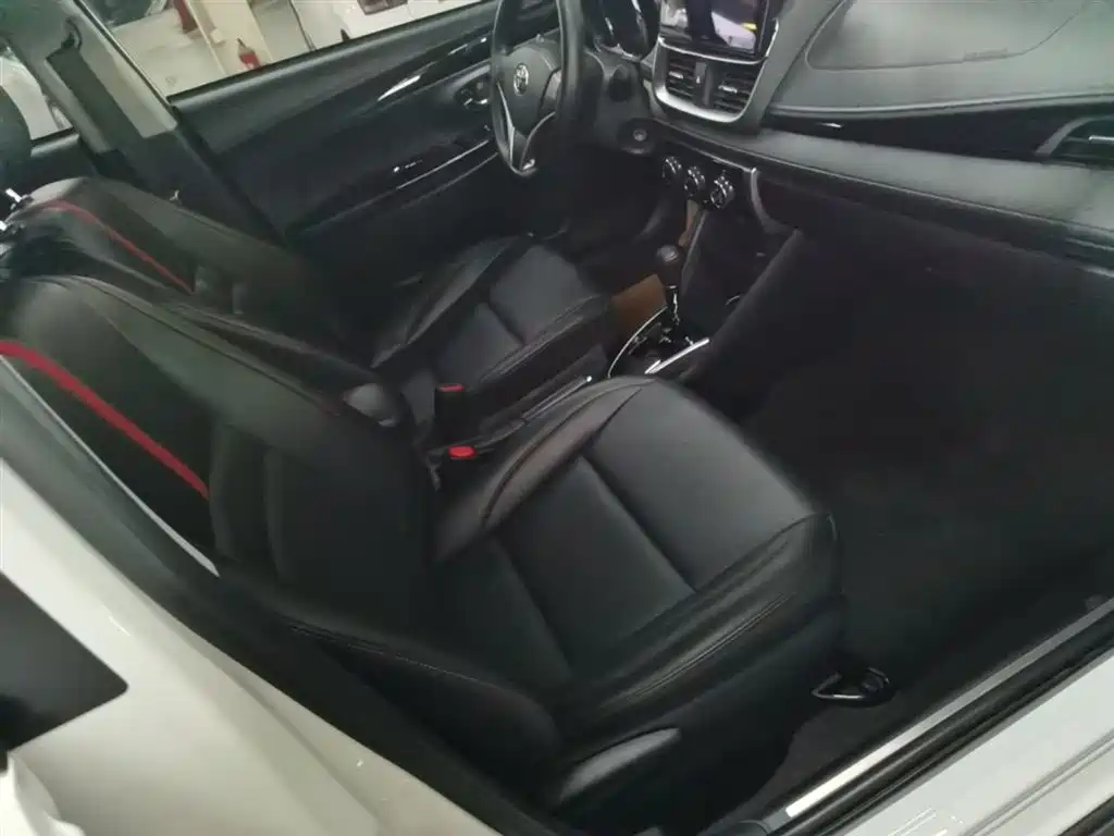 YARiS L Zhixuan 2020 Zhixuan X 1.5L CVT Deluxe Edition купить на сайте DeffCars